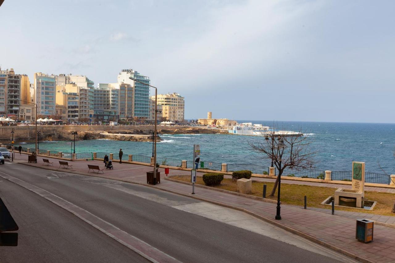 Spacious Seafront Apt With Living, Sofa, Wifi & Ac By 360 Estates スリーマ エクステリア 写真
